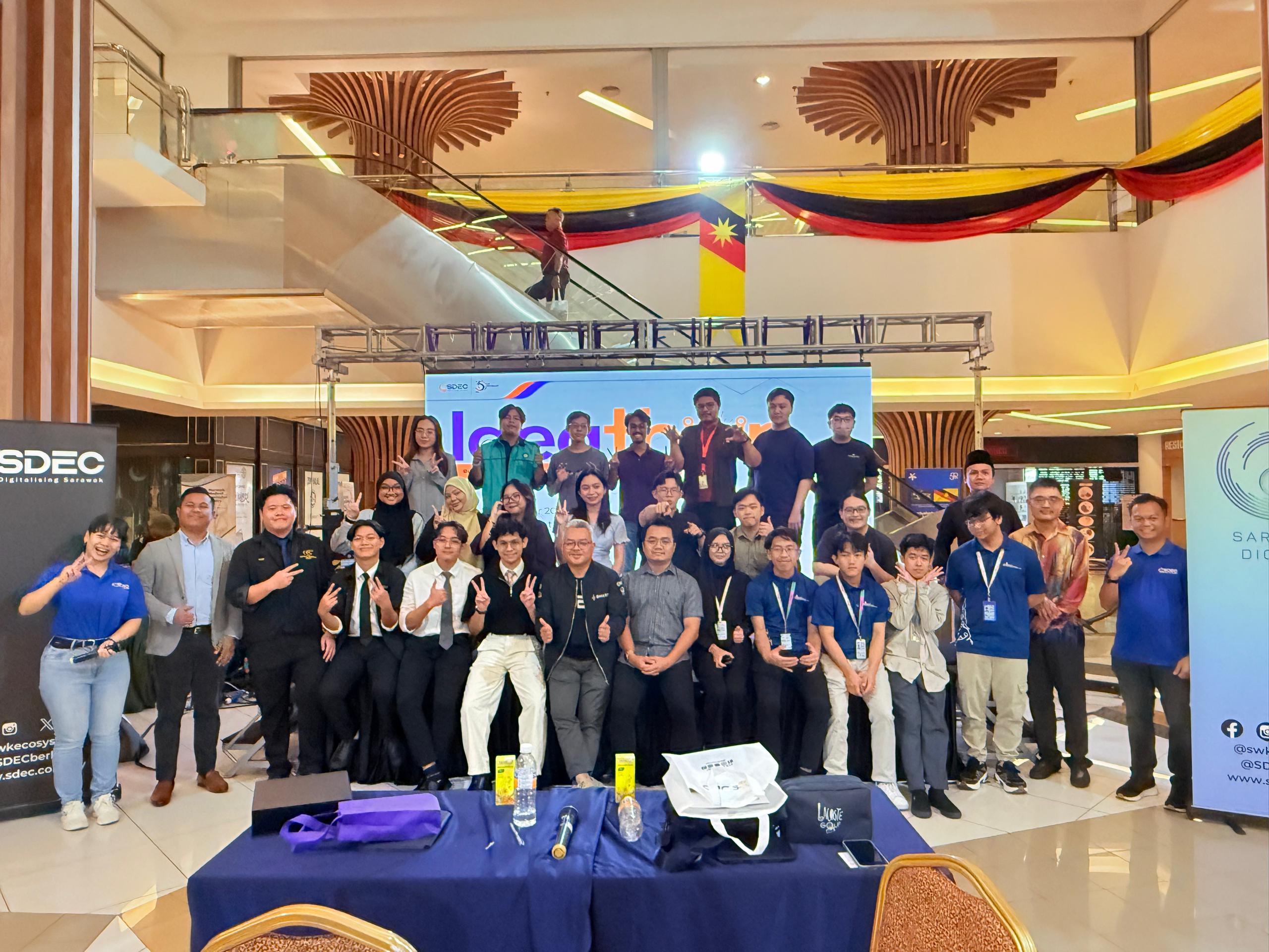 SDEC Ideathon group photo